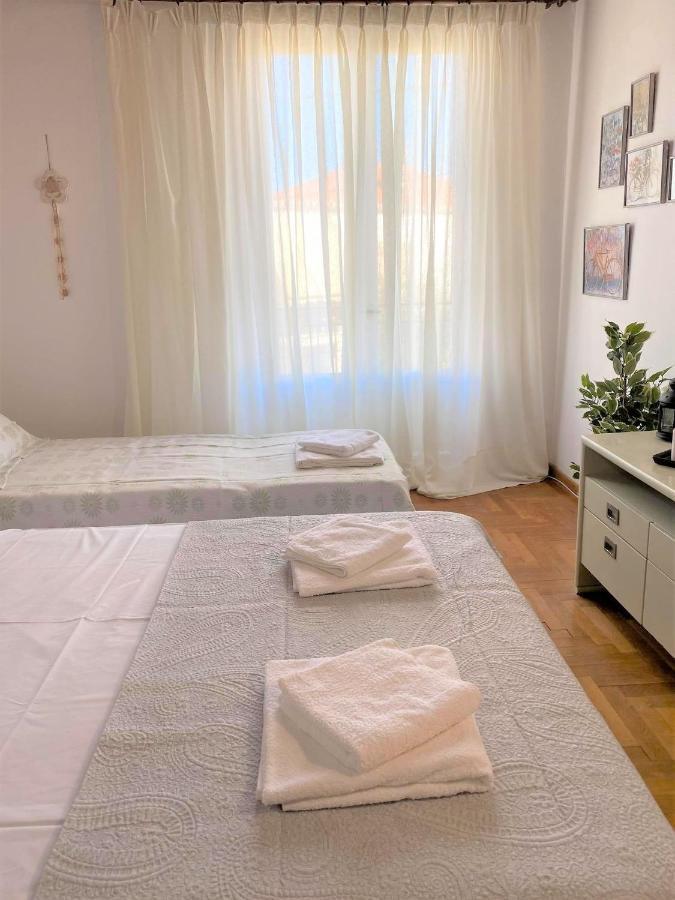 Summer House In Spetses Bagian luar foto