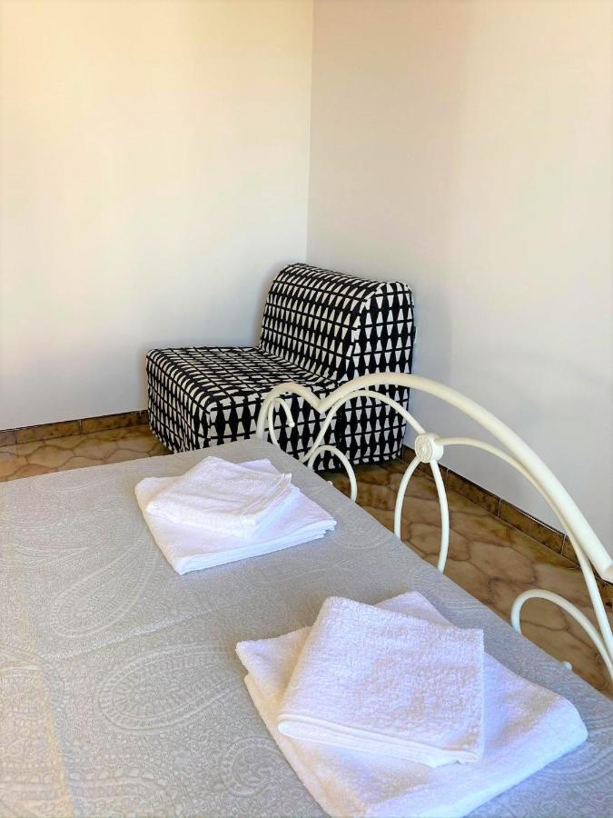 Summer House In Spetses Bagian luar foto