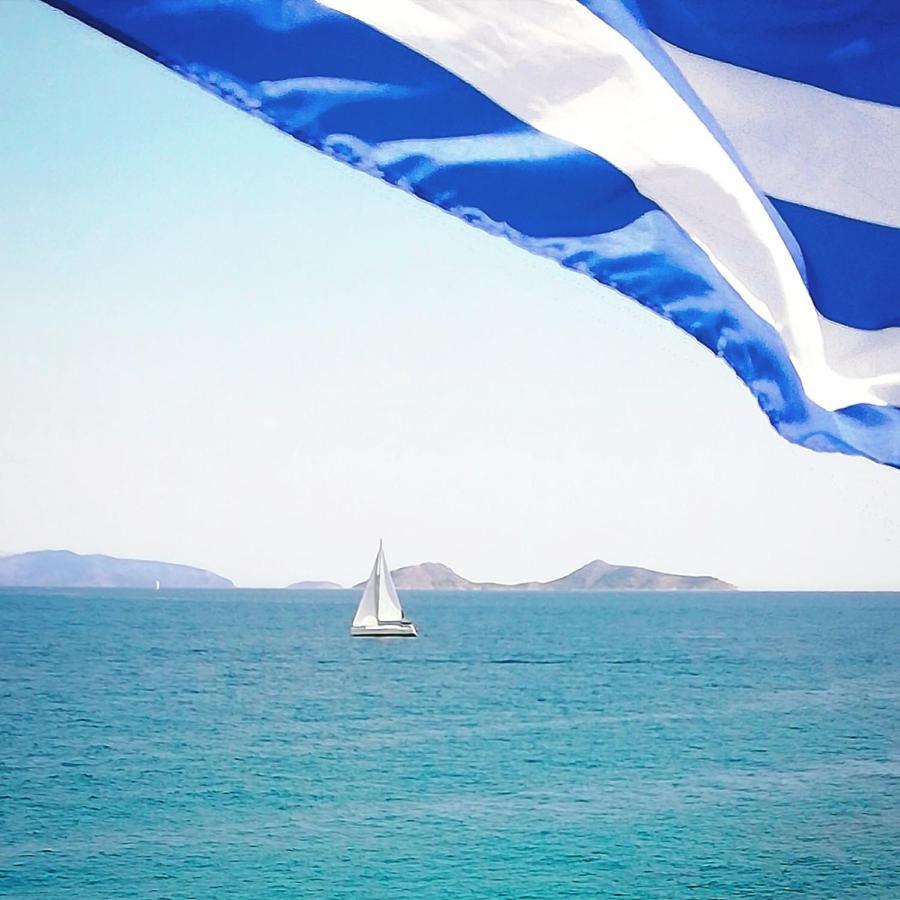 Summer House In Spetses Bagian luar foto