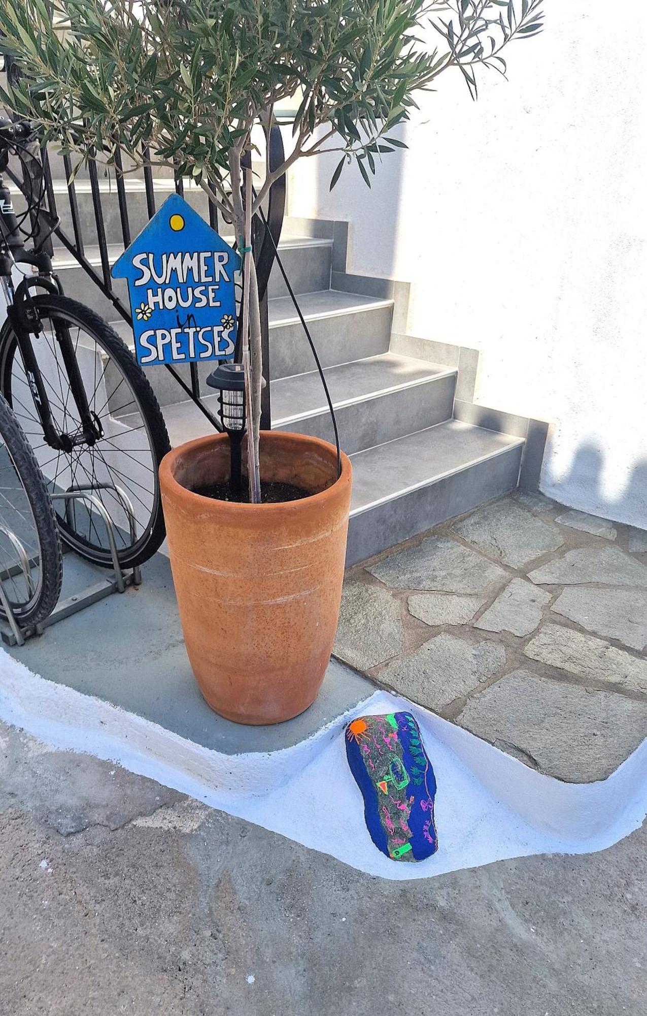 Summer House In Spetses Bagian luar foto